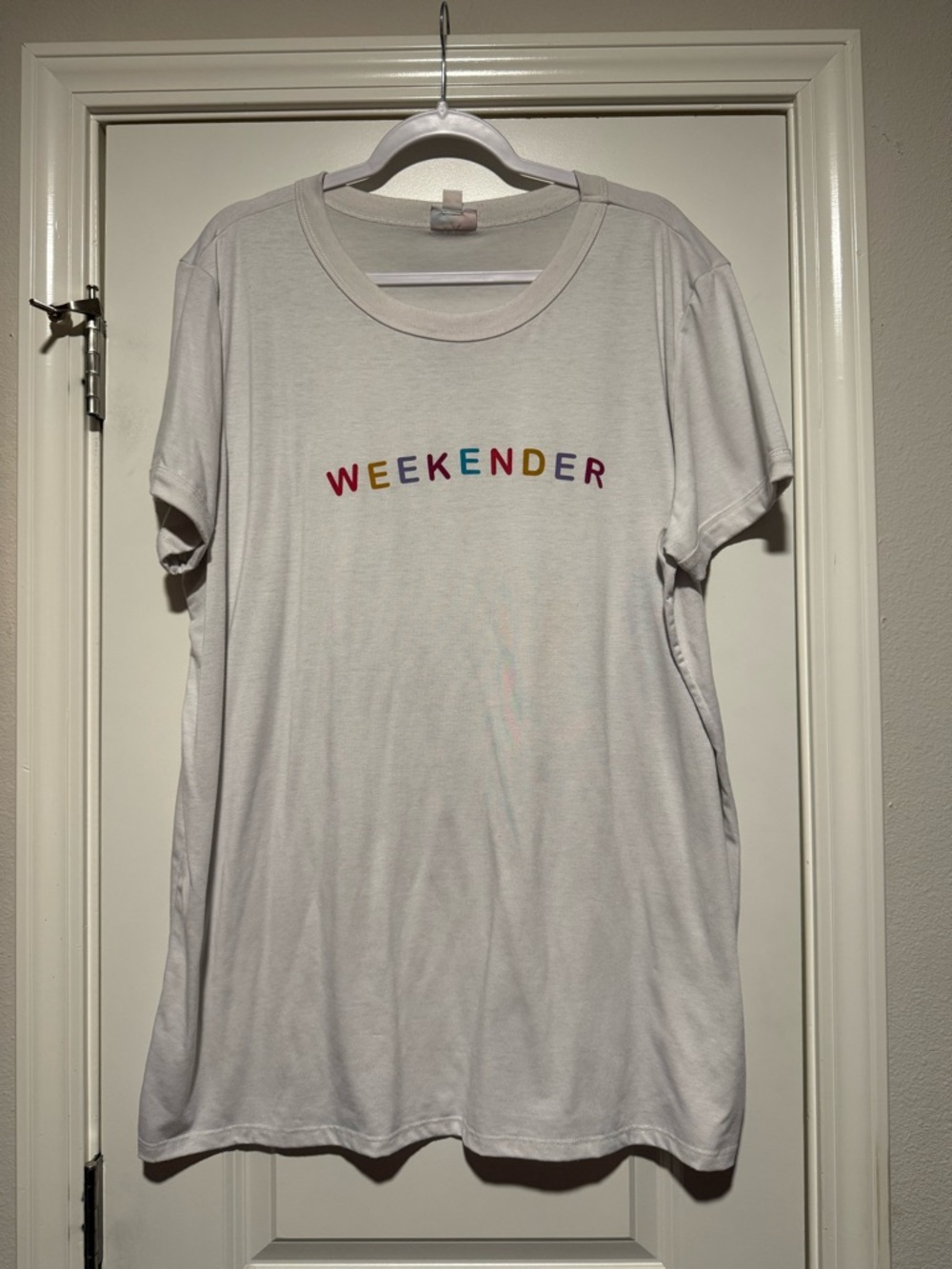 LuLaRoe Cream Graphic Logo Tee